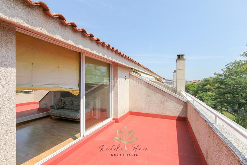 Foto 495b9e92-0ab6-41c5-883e-4bcf6198b232. Casa adosada adosada en Can Bou en Can Bou Castelldefels