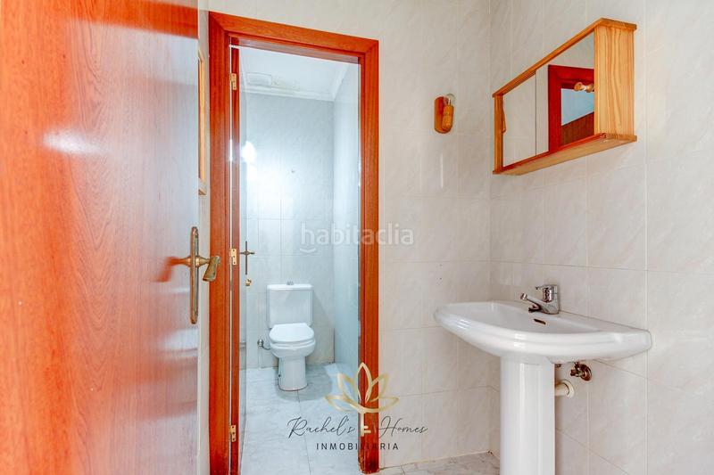 Foto 50306372-4972-489e-b369-6cb2dc02eeb4. Casa adosada adosada en Can Bou en Can Bou Castelldefels