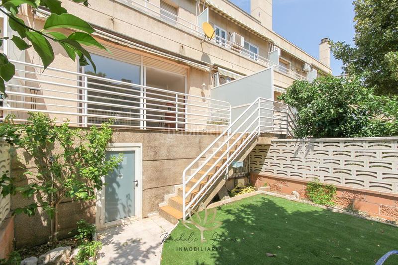 Foto 7b2f5afb-c1f8-4119-a86b-0a763720027c. Casa adosada adosada en Can Bou en Can Bou Castelldefels