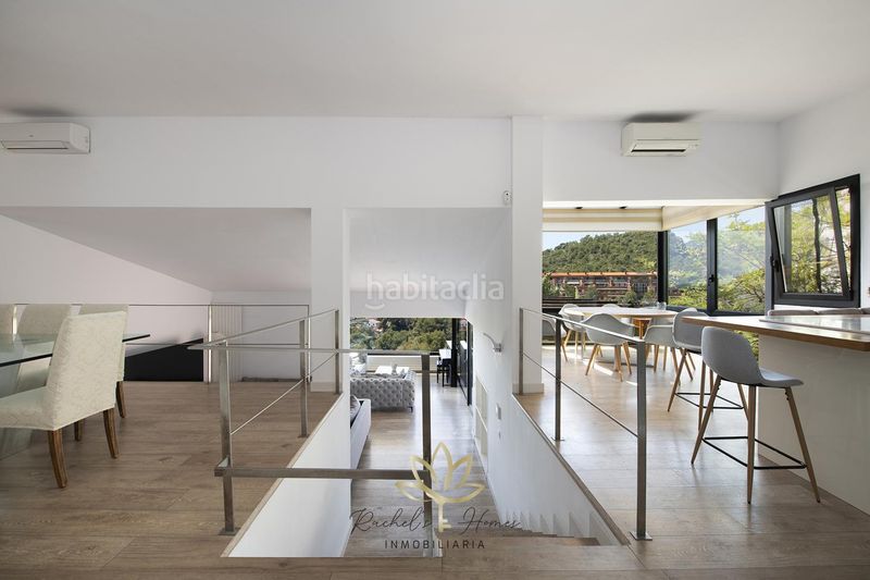 Foto 6c6f1605-ca74-4fbd-8579-75d64699be71. Casa con riscaldamento parcheggio piscina in les botigues de Sitges Sitges