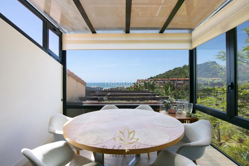 Foto bb0a2220-c596-468c-80cd-9a4cb53241d6. Casa con riscaldamento parcheggio piscina in les botigues de Sitges Sitges