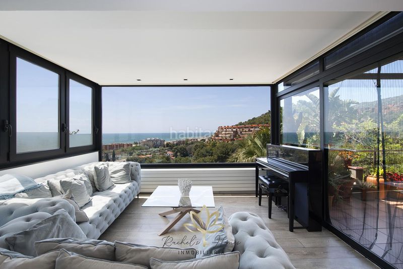 Foto bf8592c3-d520-4b85-8154-ea9df69ed2f2. Casa con riscaldamento parcheggio piscina in les botigues de Sitges Sitges