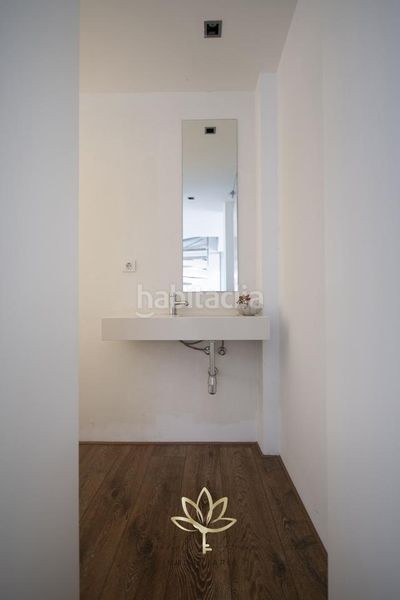 Foto c28c28b1-98f3-4180-837e-60473cd9e38e. Casa con riscaldamento parcheggio piscina in les botigues de Sitges Sitges