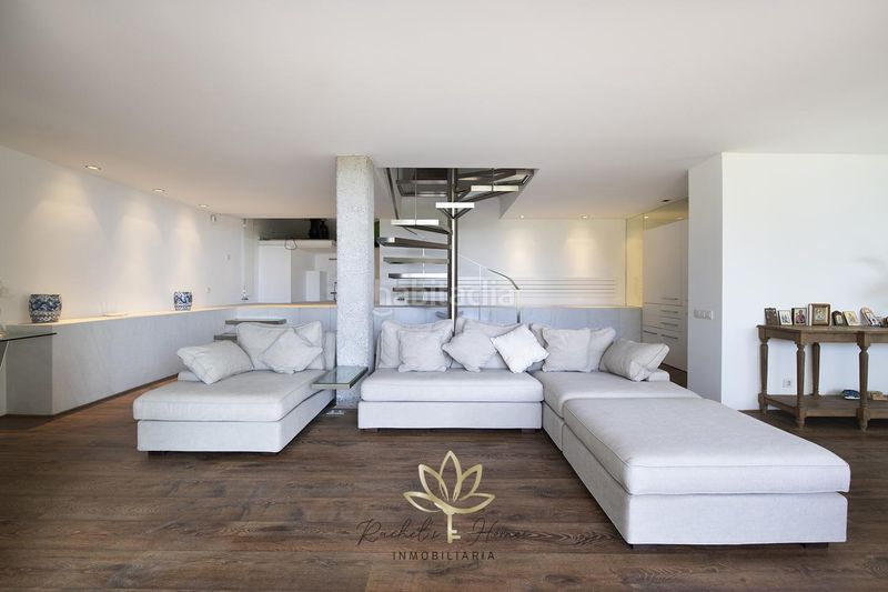 Foto d7abbdde-8c16-4236-8667-3d97c943881a. Casa con riscaldamento parcheggio piscina in les botigues de Sitges Sitges