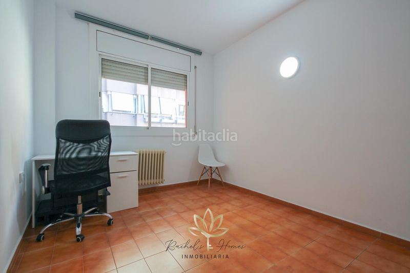 Foto a0795294-2f02-412b-b556-aec8635b04e2. Àtic amb calefacció aparcament a La Salut Barcelona