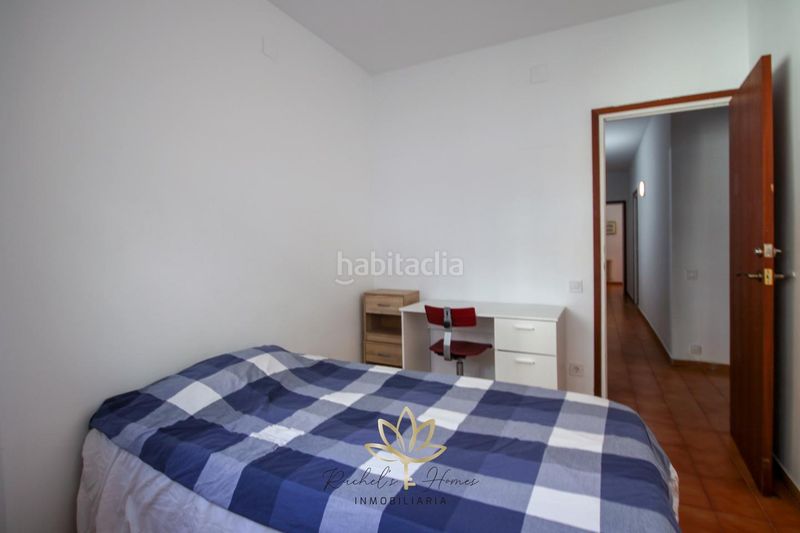 Foto c79d408c-029d-4fc9-827e-f96059450baa. Àtic amb calefacció aparcament a La Salut Barcelona