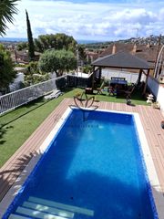 Doppelhaus in Can Roca. Tu oasis particular!