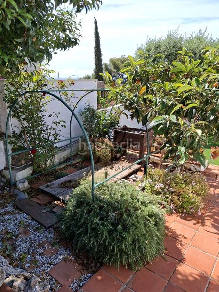 Foto a8ce54a8-902b-4f0e-80c3-20f72fe78c04. Casa aparellada amb calefacció aparcament piscina a Castelldefels