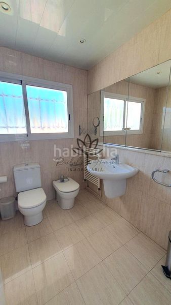 Foto d251ebe2-d358-47be-aebb-ceadefe4b086. Lloguer casa amb calefacció piscina a Montmar Castelldefels