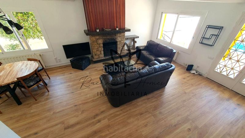 Foto 2203a6d2-f0b0-4536-9d85-dc5a442c071f. Location maison avec chauffage piscine dans Montmar Castelldefels