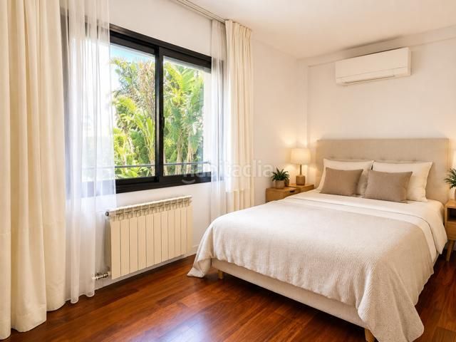Foto 59ec17e8-d0f3-439b-b098-bdbe0cd13de9. Casa calm paradise! en Gava Mar Gavà