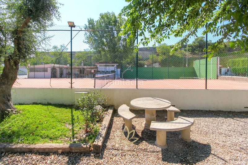Foto cc6b0dfd-6e07-4d88-a0ce-895ec4c7ae1d. Planta baixa amb calefacció aparcament piscina a Castelldefels