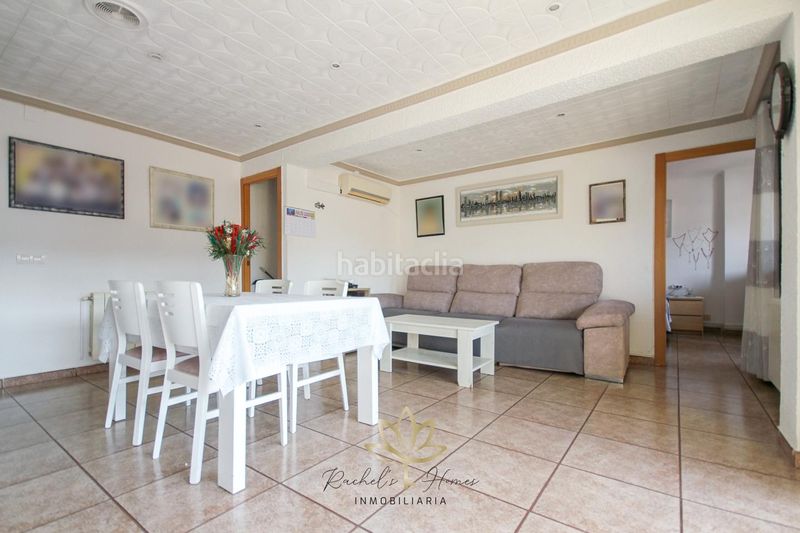 Foto b1c4851e-f548-4ef2-8f1d-2ee635b3b1e4. Flat with heating in Centre Viladecans