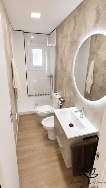 Foto 54498150-4fe0-4351-921d-c57db09a8317. Àtic a Centre Castelldefels