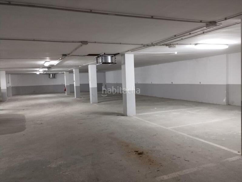 Foto 2570c397-bbc5-4774-a49a-2405d2ce0508. Parking coche en Verger (el)