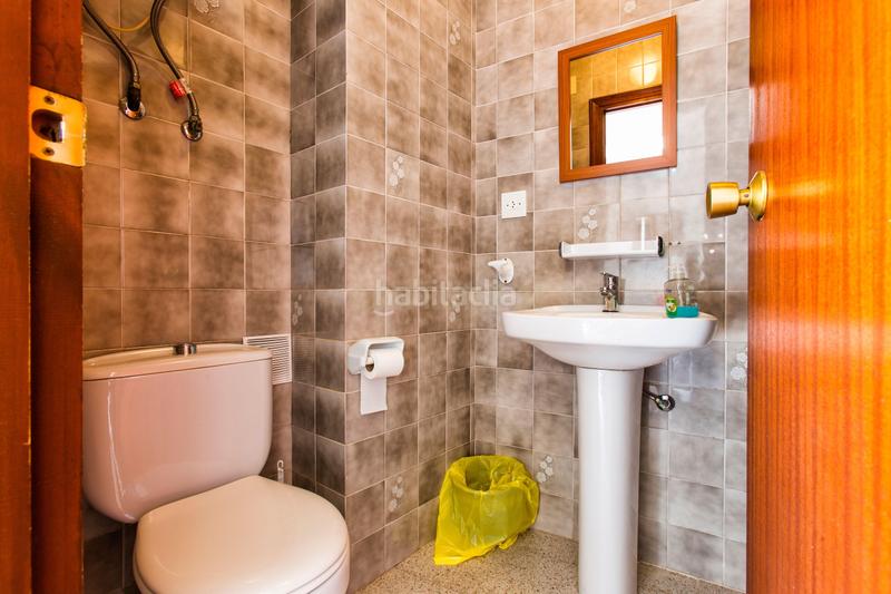 Foto ad9497b0-a4a9-41a8-85ba-9390f6f491f1. Edificio en avenida valencia en Verger (el)