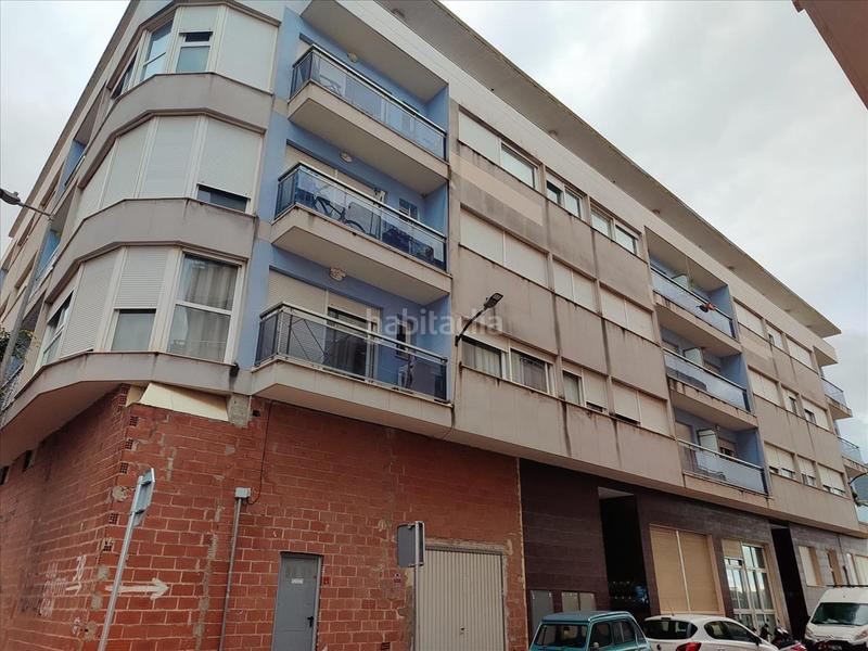 Foto 2828eeb9-537c-41be-8ec5-5a8e5f5b51bd. Autoparkplatz in segaria in Verger (el)