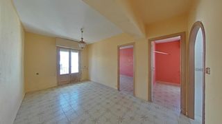 Apartamento en Calle antonio ramos c, ondara, spain. Piso para reforma integral en ondara  3 dormitorios, sin ascenso