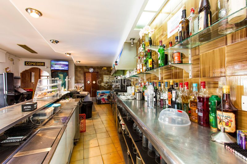 Foto 674f415f-3d15-4d19-9649-c781f847c178. Edificio in avenida valencia in Verger (el)