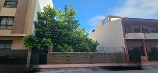 Terreny residencial en Carrer ramn i cajal, 10, piles, spain 10. Terreno urbano en piles