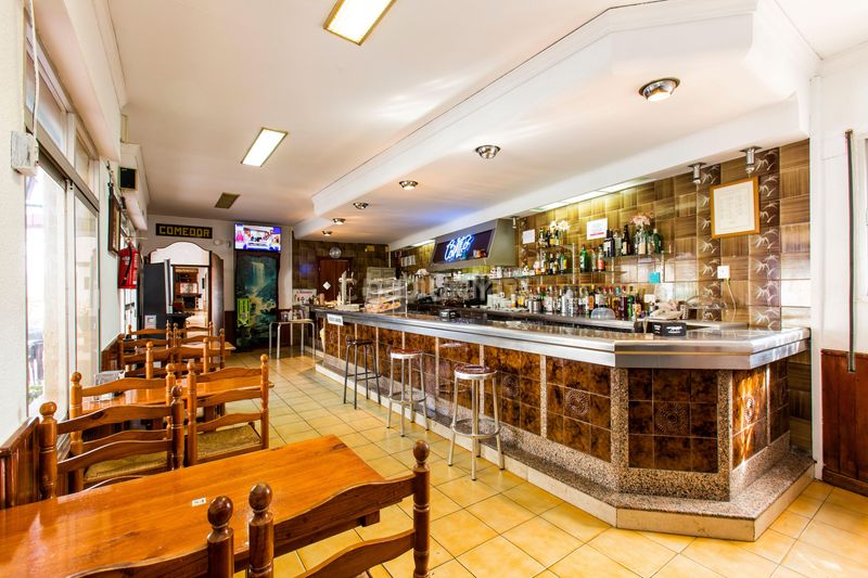 Foto 06ec2129-38c2-42d2-97ee-df0eeda2c780. Affitto edificio in avenida valencia in Verger (el)