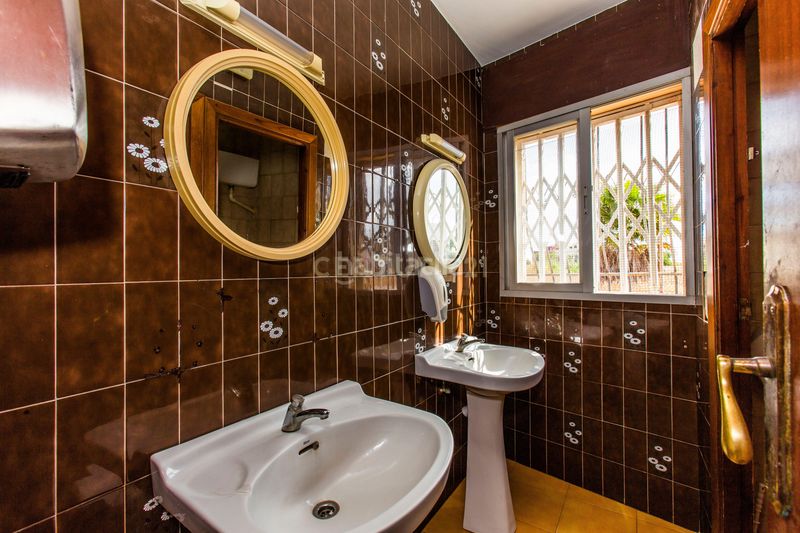 Foto 0a02a14d-2e59-43eb-97d1-b42e0c7f5f6c. Affitto edificio in avenida valencia in Verger (el)