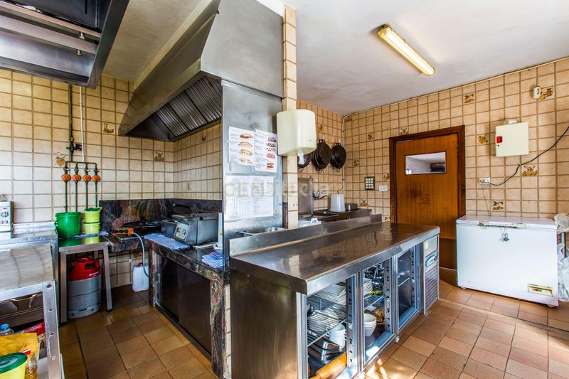 Foto 96937a6e-9bee-4339-8e45-0e5ed1f4a88a. Affitto edificio in avenida valencia in Verger (el)