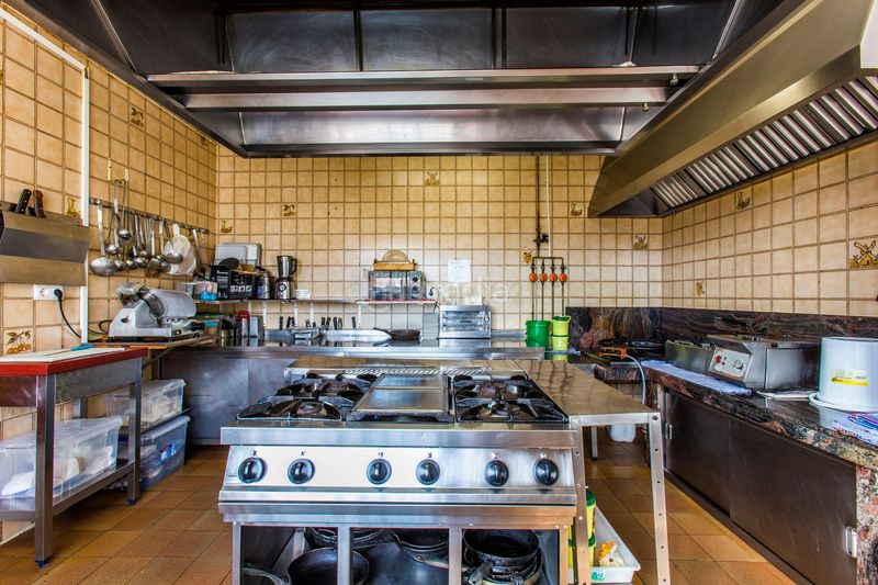 Foto dece735b-bcc7-4a92-9351-02c2c0767f36. Affitto edificio in avenida valencia in Verger (el)