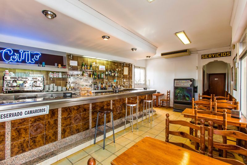 Foto e6d8427f-46a1-42b8-838e-38e205360264. Affitto edificio in avenida valencia in Verger (el)