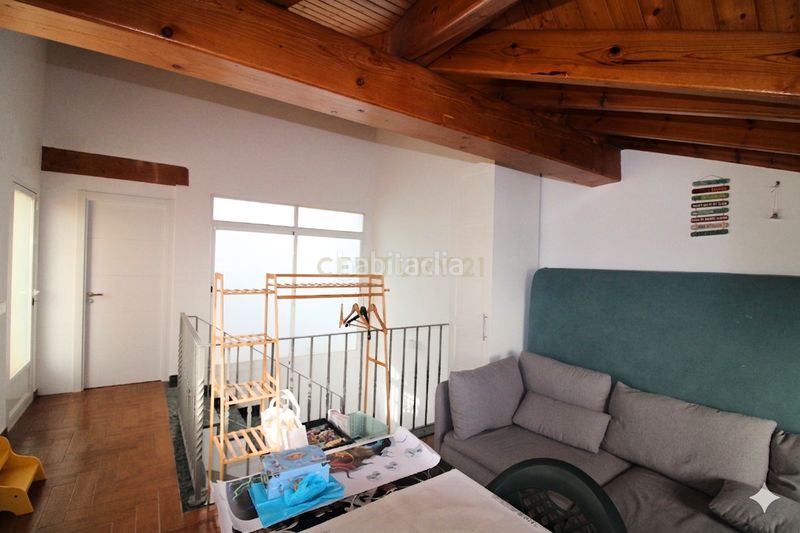 Foto 3d3a68f8-2e0e-4f33-8ba2-a8ff6cb1d5e6. Casa a carrer colòmbia a Verger (el)