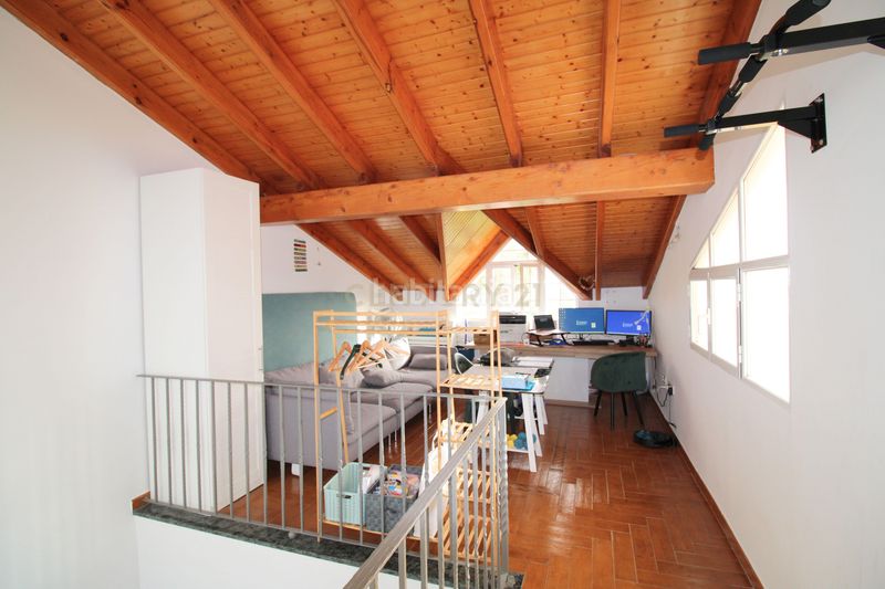 Foto dcd5f18a-6d55-4ade-a097-f4ecf094e194. Casa a carrer colòmbia a Verger (el)