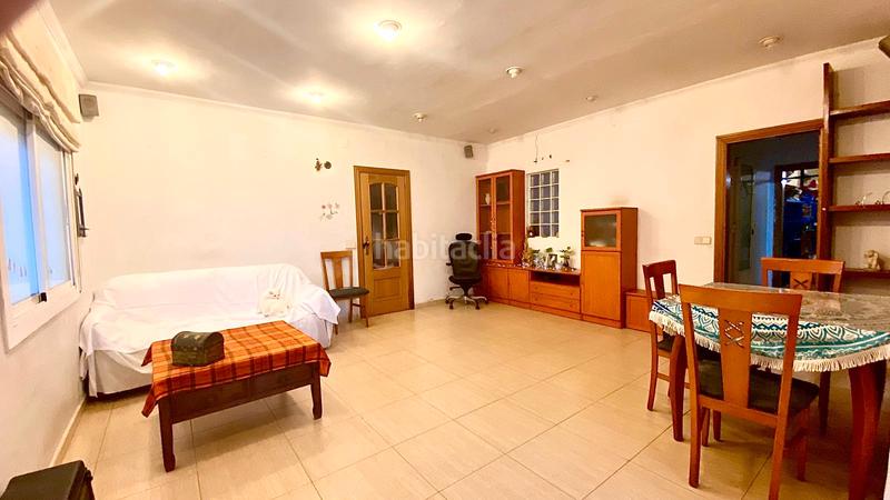 Foto a54e51fb-6e55-49be-9f75-850530563a70. Piso fantastica terraza de 55 metros!!! en Centre Santa Coloma de Gramenet