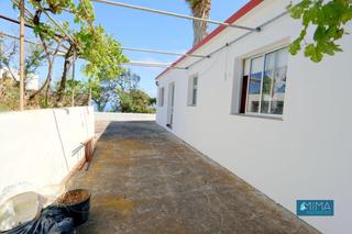 Casa a General. C112 acogedora casa terrera rodeada de áreas verdes y vistas pan