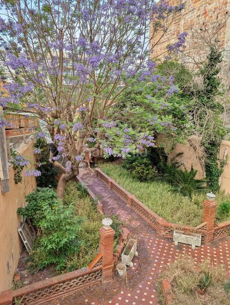 Foto 2dcc8619-4828-4e3f-99a2-477683d354c3. Casa amb calefacció a Centre Vendrell (El)