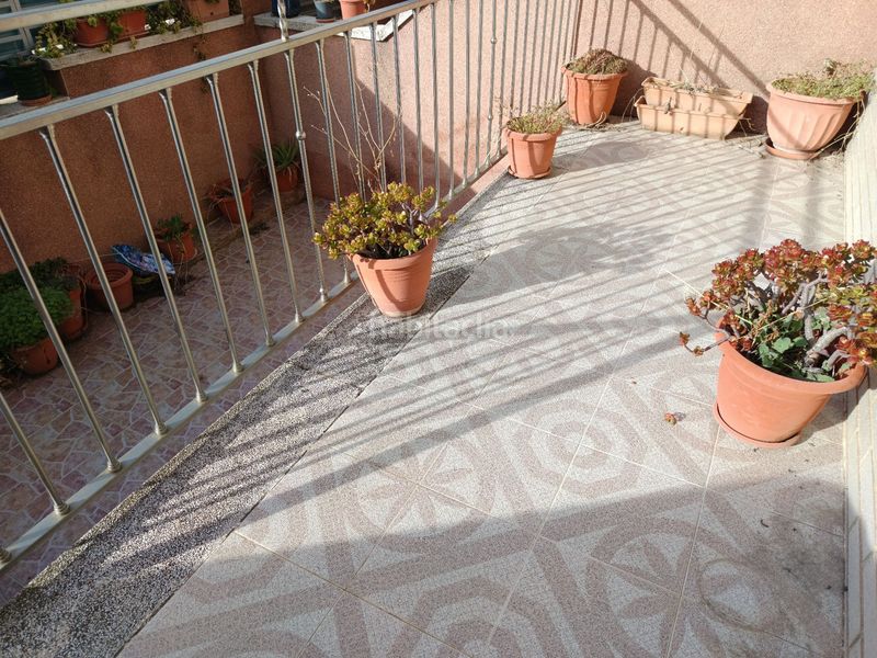 Foto a2e0dab8-5fce-4863-8f62-42c20d030a4e. Casa adossada amb aparcament a Calafell poble Calafell