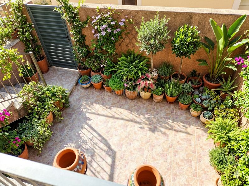 Foto b2f69dca-d435-4408-8506-5a698c82bf53. Casa adossada amb aparcament a Calafell poble Calafell