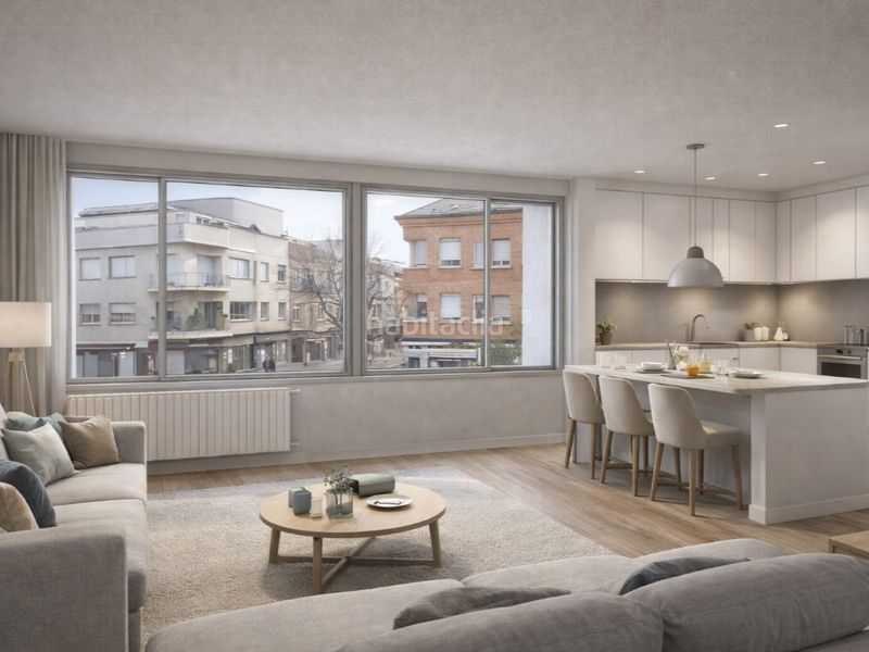 Foto 60b4a9ed-cb5c-43d1-90e2-409dd615e7bd. Edifici a Canals