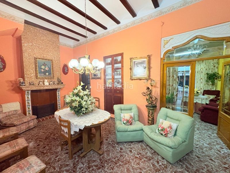 Foto 283f1224-00c7-4c75-b2c6-d5137d07487f. Casa amb aparcament a Alberic
