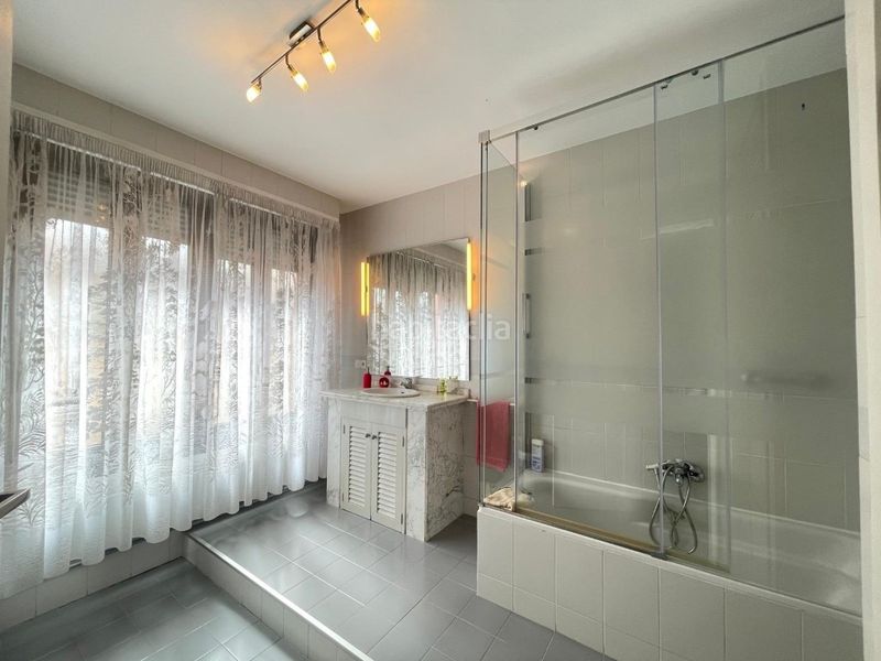 Foto 2d15d738-f079-4f67-9ca0-da833c453999. Pis a Cocentaina