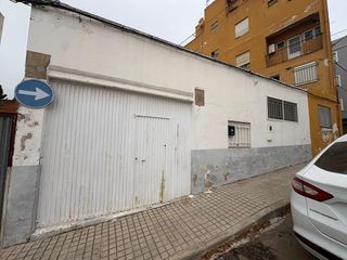 Fabrikhalle  Calle porvenir. Nave industrial venta lalcúdia de crespins