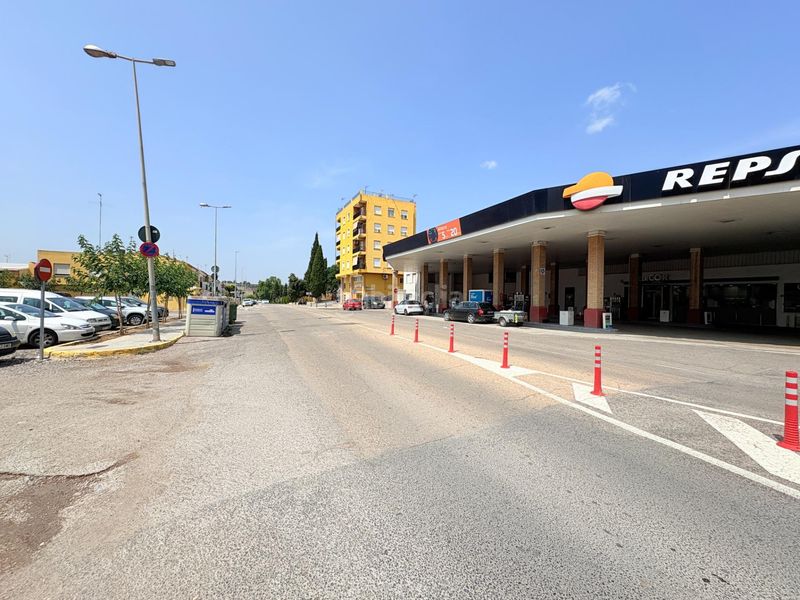 Foto 3cae0beb-13e0-4be7-b72b-c8391912ddcd. Local comercial a Alcúdia de Crespins (l´)