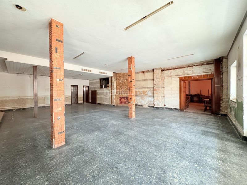 Foto f85d89c6-028a-4aa5-8e85-21e519765014. Local comercial a Alcúdia de Crespins (l´)
