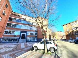 Pis a Rejas. Piso en venta en madrid