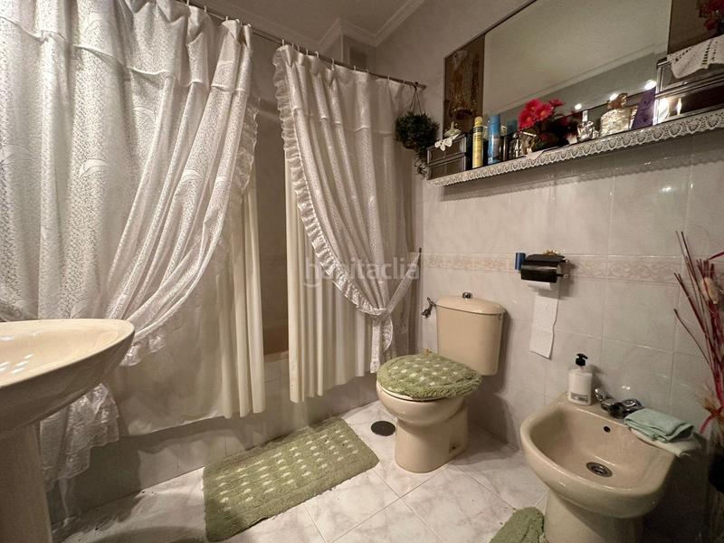 Foto 218c2248-e8f4-4404-9654-1c9ed652cba3. Casa con parcheggio in Lora del Río