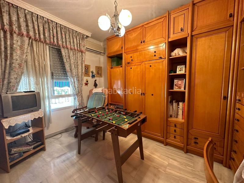 Foto ea739e51-82df-45b1-9691-baa3105e8292. Casa con parcheggio in Lora del Río