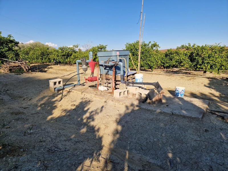 Foto f5c3ca99-982a-41e3-9765-002327f766cd. Piso parcela de naranjas variedad barberinas, la parcela consta de 4500 metros cuadrados en buena zona, cercana al pueblo. la propiedad en Lora del Río