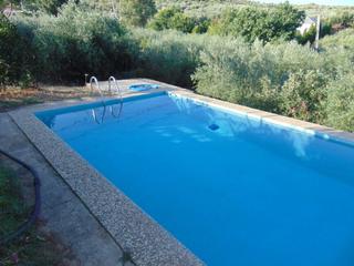 Masia a Lora del Río. Estupenda parcela con 3.500 metros cuadrados de superficie a tan
