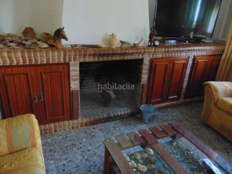 Foto 842f0e7b-3032-4824-b839-4f3bad6d495c. Masía en Lora del Río