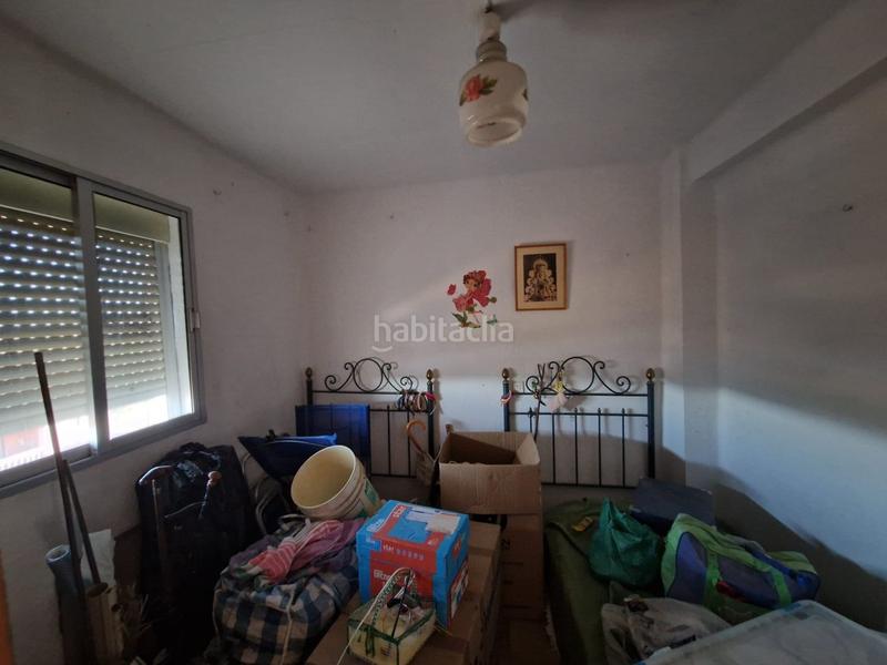 Foto bca2e897-fadf-40af-92eb-e5060a361d67. Piso magnifico piso en lora del rio consta de 47 metros cuadrados distribuidos en salón, cocina, baño y dos habitaciones. el estado del en Lora del Río
