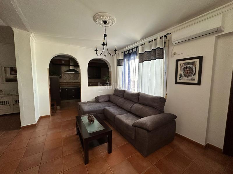 Foto 006ee617-326c-4297-8c7e-853221c2131d. Casa con riscaldamento parcheggio in Lora del Río